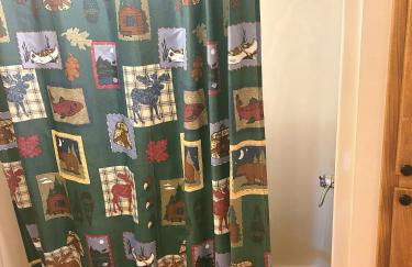 New! Crystal Pines - Lovely Crystal Mountain Cabin - Foto 49