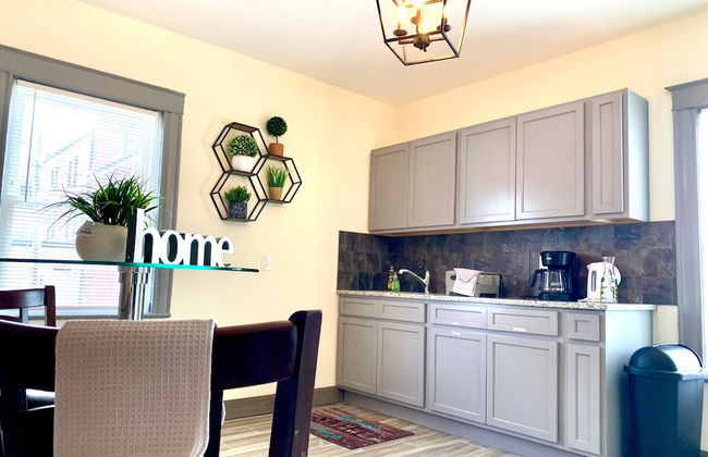 The Blackjack Duplex - Private Yard & Parking, Near Falls & Casino by Niagara Hospitality - Foto 12