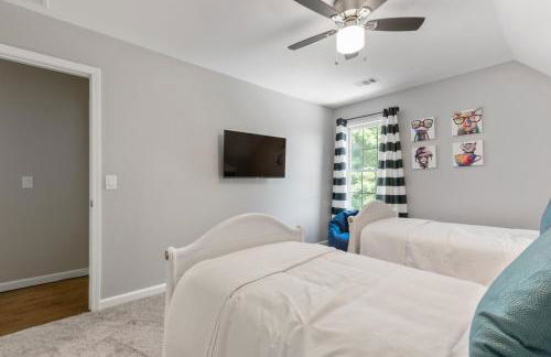 Explore Historic DT In This Cozy Open Air 5BR Stay - Foto 38