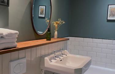 Starnash Farmhouse Holiday Home - Foto 17