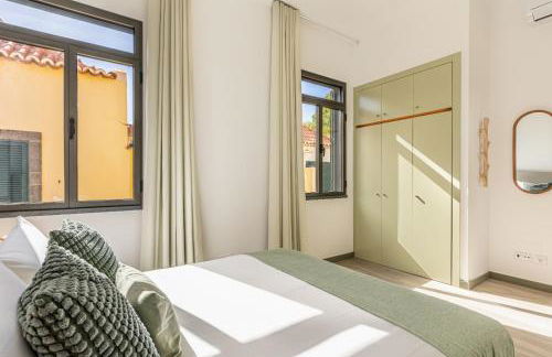 Fort Bay Suite Apartments - Photo 46