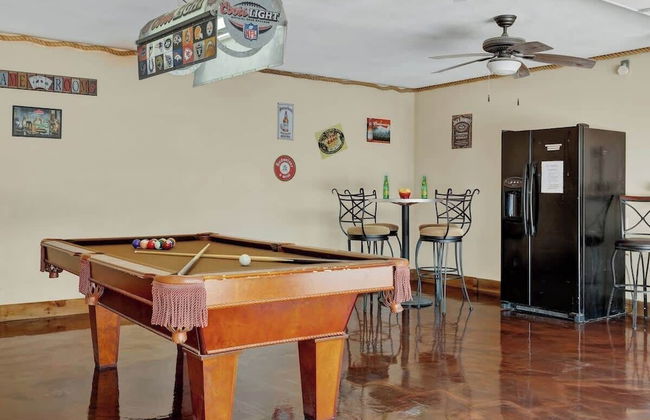 Gettin' Guada Loopy With Hot Tub & Riverfront - Foto 29