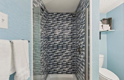 Historic Anchor at M Sleeps 7 Outdoor Shower Mins to Beach & Moody Gardens - Foto 41