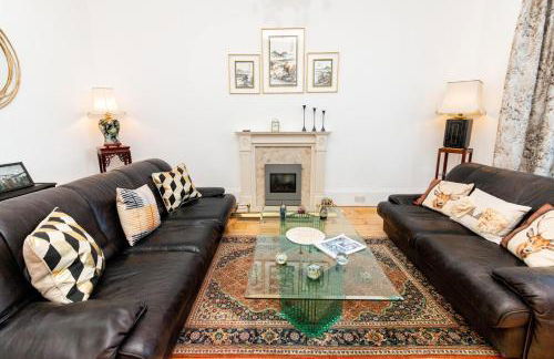 Riverview Upper Apartment - Foto 6