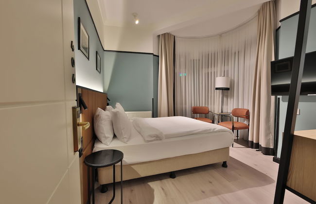 EA Exclusive Hotel - Foto 6