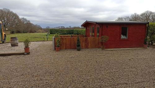 Cosy Cabin - Photo 2