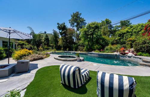 Newly remodeled home w pool & private back yard - Foto 12