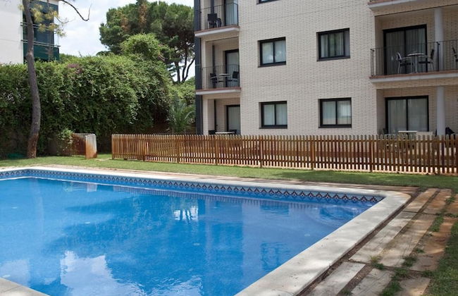 SG Marina 54 Apartments - Photo 20