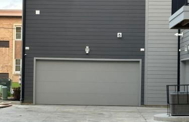 Downtown 1 mi Sleeps 6 wRooftop 3BR 4BED New built Modern Stylish Luxury - Foto 16