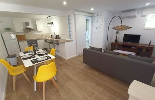 VILLA FALCONERA APARTAMENTS, GANDIA a las faldas de la montaña RELAX & PETS - Foto 27