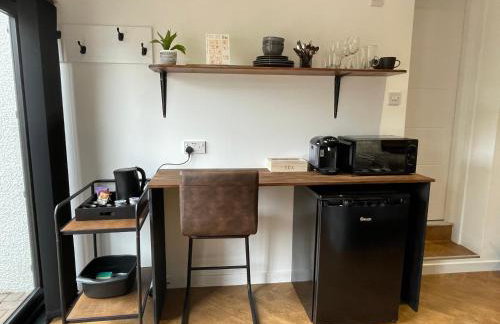 Golfers dream Guest suite with onsite golf studio available for booking by guests - Foto 3