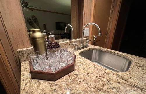 Snowcrest Condo Walking Distance to Slopes - Foto 6