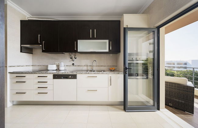 Lagos Central 1 With Pool by Homing - Foto 6