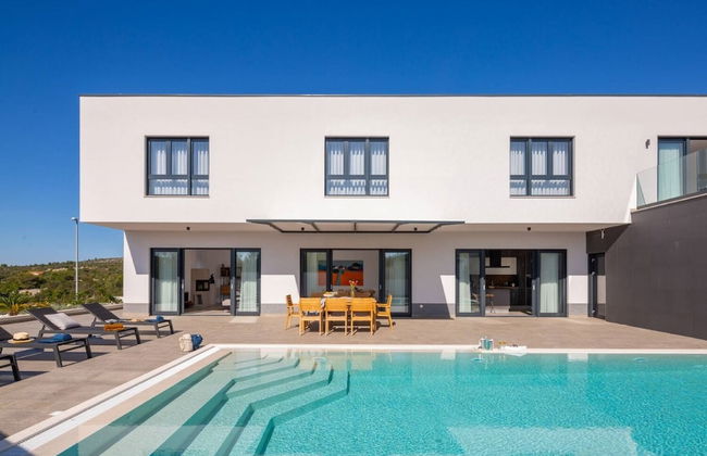 Holly - With Pool - H - Foto 41