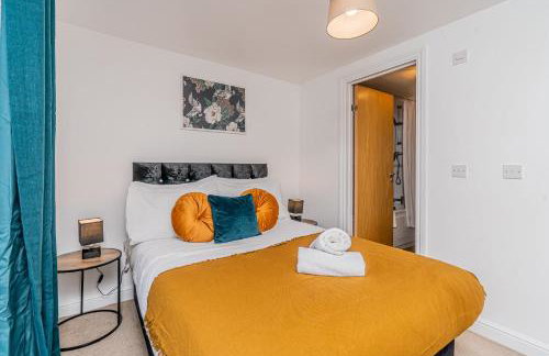 Spacious 5BR House 3 Bathrooms ideal for CONTRACTORS free PARKING - Photo 13