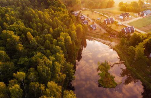 Osada Skoczkowo komfortowe domki z prywatnymi wannami hot-tub nad jeziorem- sauna- balia- prywatny staw wędkarski - Foto 4