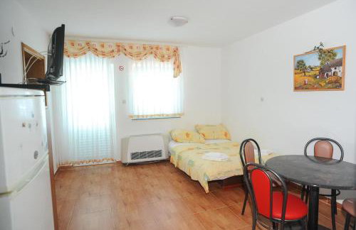 Apartments with swimming pool Caska, Pag - 4109 - Foto 38