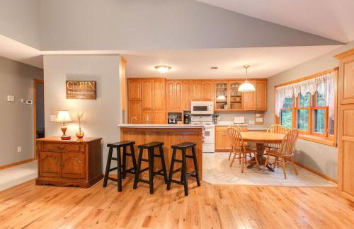 Lakefront Home, lake views, Casual Elegance, Scrapbooking! - Foto 14