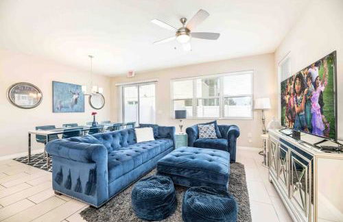 SUPER CHIC - 4 Bedroom TOWNHOME IN DISNEY AREA - Foto 2