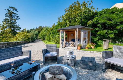 Cornish Castle - Photo 19