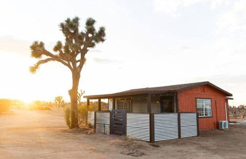Cryptic Cabin-Tranquil Bohemian Getaway w/Hot Tub - Foto 2