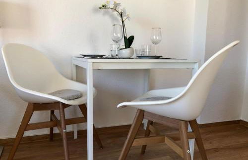 Ferienwohnung-Mary-Poppins-mit-Balkon-zwischen-Strand-Wald-Wiese-im-Suedosten-der-Insel-Ruegen - Foto 5