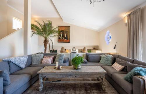 Nice Villa in Budens with pool - Photo 3