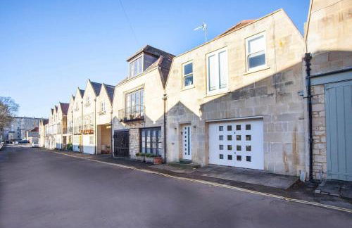 Spacious Georgian Coach House with Parking - Foto 10