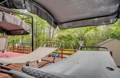 Stunning! Pocono Escape! HotTub Sauna Pool Ski Pet-Friendly Firepit Game Room Fireplace BBQ Lakes Tennis Fishing - Foto 67