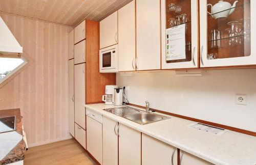 8 person holiday home in Gelting - Foto 15