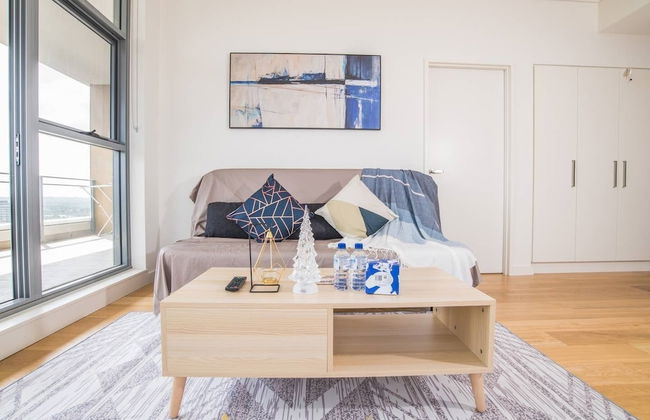 17th Level 1bed1bath APT Macquaire Park+wifi+view - Photo 11