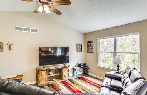 8 Mi to Ark Encounter Family Home with Deck and Grill - Foto 3