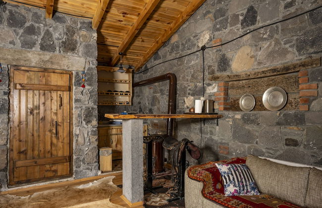 Doğunun Taş Evleri - Foto 51