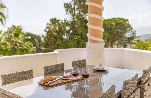 Stylish one bed apartment at Matchroom Country Club - Photo 36