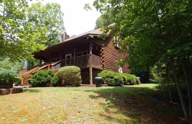 Horseshow Hideaway – Pet Friendly Cabin, 7 Minutes to TIEC - Foto 29