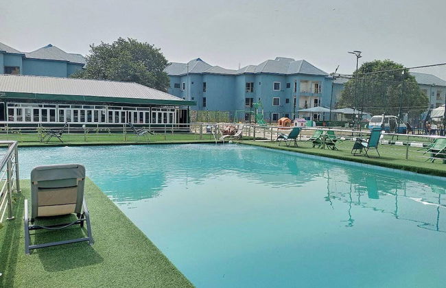 Heroes Luxury Apartments and Suites - Foto 19