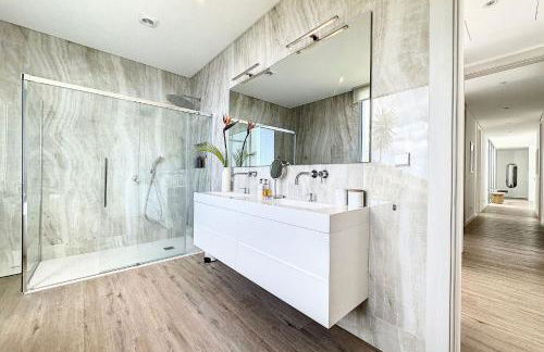 Villa OceanAIR by LovelyStay - Foto 29