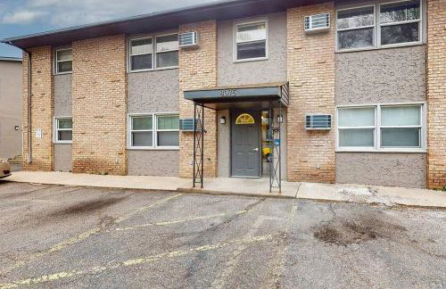 Tranquil 2BR Apt Mpls - 8075 Apt 3 - Foto 9