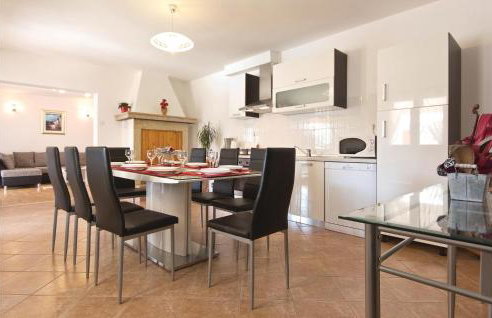 Amazing Home In Frkeci With Wifi - Foto 26