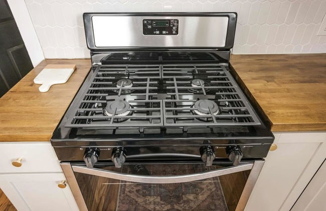 Work Crew Haven Spacious Corporate Lodging - Photo 46