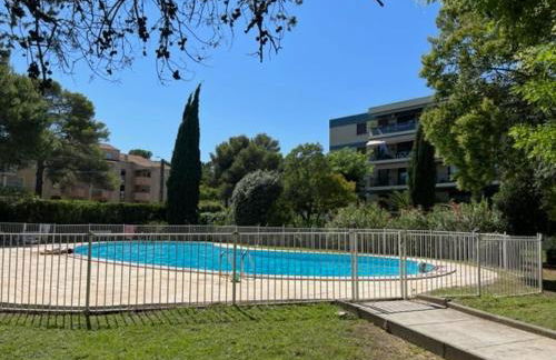 Cosy T3 - Jardin - Parking - Piscine - Maconciergerie34 - Foto 10