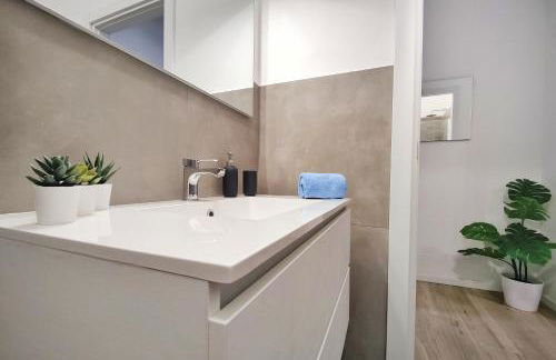 The Temple of Speed & S. Gerardo Hospital - Foto 24