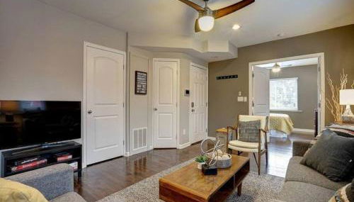 Two Comfy Condos Near City Center OTR UC Zoo - Foto 4