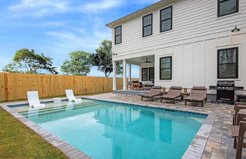 Latitude! New 8 Bedrooms! Beach! - Foto 46