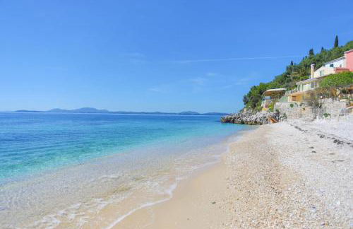 Kaminaki Beachfront Apartments - Foto 9