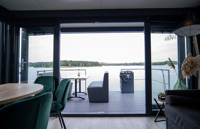 Houseboat Mookerplas With a View - Photo 20