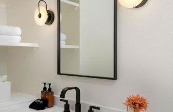 Sunny Getaway and 10 Min to SB - Photo 16