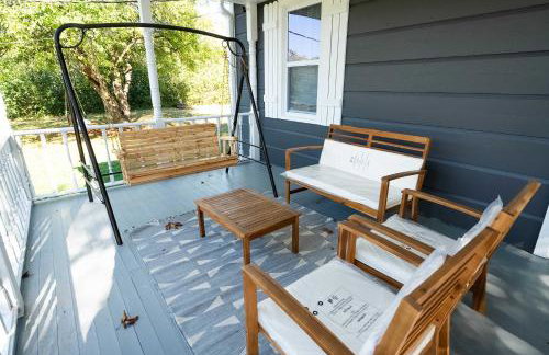 Greenway Getaway-Private Huge outdoor fun, Game,Navy - Foto 57