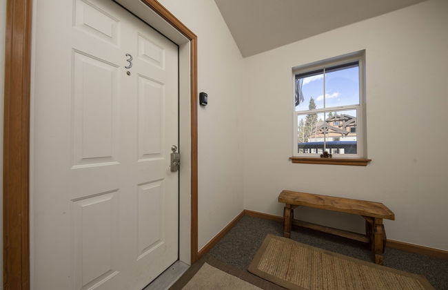 Streamside Lane Condos by CRMR - Foto 8