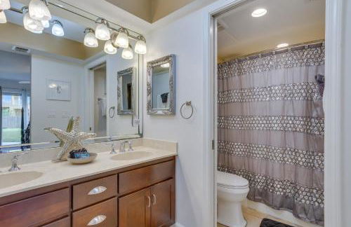 Pensacola Beach Condo with Patio and Access to Beach! - Photo 15